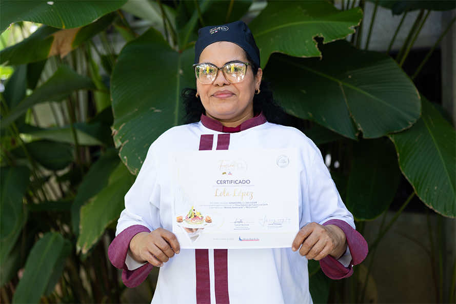 Lola Bartola López — 2do Lugar