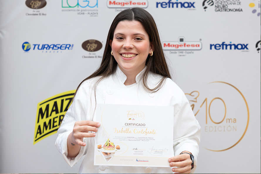 Isabella Centofanti — Votación del Público